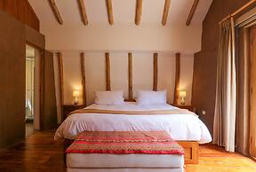 w Prestigious 3BR House in Villa Sagrado