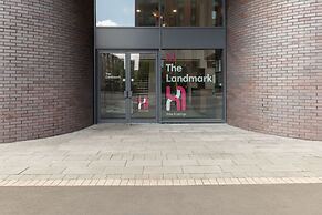 Host Stay The Landmark Apartment