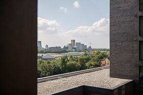 Host Stay The Landmark Apartment