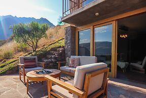 w Splendid 3BR House in Villa Sagrado