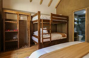 w Majestic 3BR House in Villa Sagrado