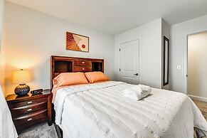 Duplex w/ Fire Pit ~ 1 Mi to MGM Springfield!