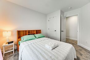 Duplex w/ Fire Pit ~ 1 Mi to MGM Springfield!