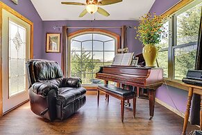 Cabin Near Cokato Lake w/ Outdoor Oasis & Views!