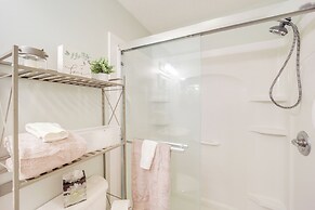 1 Mi to Ski Lifts: Sugar Mountain Condo