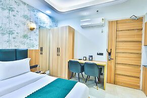 Orsom Stays Sassy Sector 53