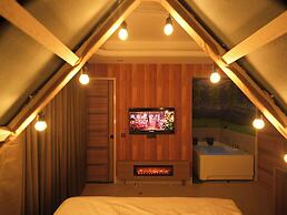 Orsom Stays Sassy Sector 53