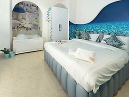 Orsom Stays Sassy Sector 53