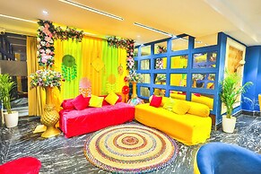 Orsom Stays Sassy Sector 53