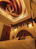 Orsom Stays Sassy Sector 53