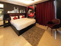 Orsom Stays Sassy Sector 53