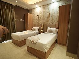 Orsom Stays Sassy Sector 53