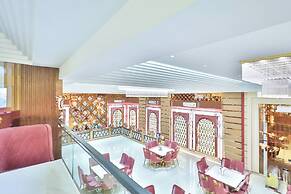 Orsom Stays Sassy Sector 53