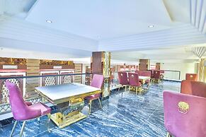 Orsom Stays Sassy Sector 53