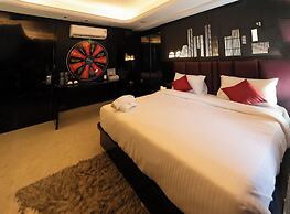 Orsom Stays Sassy Sector 53