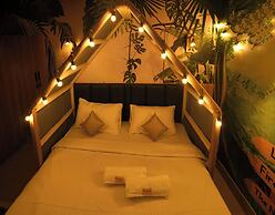 Orsom Stays Sassy Sector 53