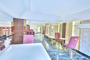 Orsom Stays Sassy Sector 53