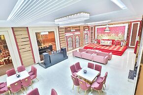 Orsom Stays Sassy Sector 53