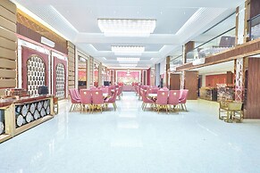 Orsom Stays Sassy Sector 53