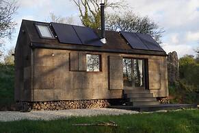 Off-grid Cork Cabin With It's Own Island