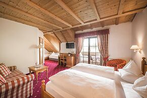 Hotel Ansitz Jakoberhof - Alpine Relax