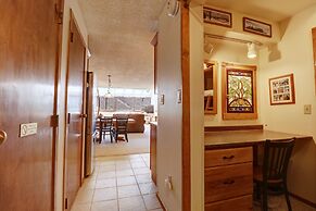 Vs741 Village Sqaure 3 Bedroom Condo by RedAwning