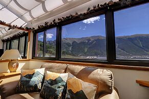 Vs741 Village Sqaure 3 Bedroom Condo by RedAwning