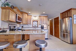 Vs741 Village Sqaure 3 Bedroom Condo by RedAwning