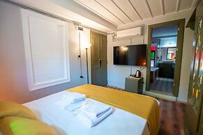 Latibule Macaron Guest House