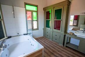 Latibule Macaron Guest House