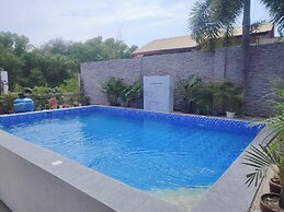 Casa Del Chen - Tranquil Beach Retreat in Aringay