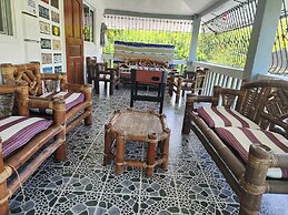 Casa Del Chen - Tranquil Beach Retreat in Aringay