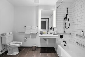 City & Bay Views in Downtown Miami