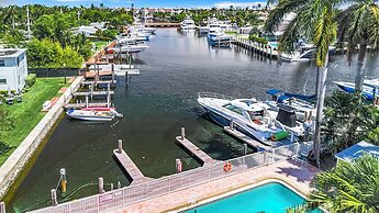 Cordova Arms on the River by Rocketstay