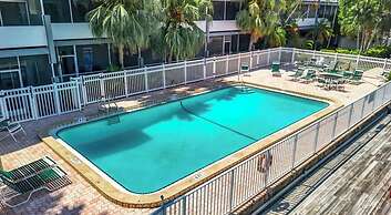 Cordova Arms on the River by Rocketstay