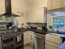 Seaside-scarborough-wifi-parking-petsok-sleeps-7/8