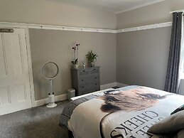 Seaside-scarborough-wifi-parking-petsok-sleeps-7/8