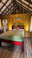 Toucan Hill Lodge