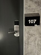 232 Concept Hotel