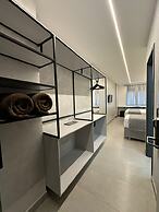 232 Concept Hotel