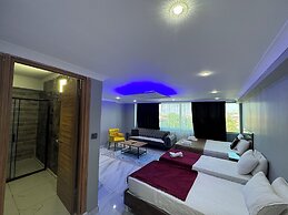 Grand Lara Hotel & Apartments