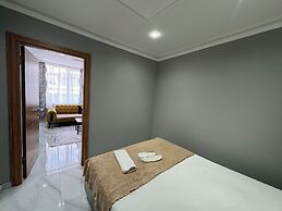 Grand Lara Hotel & Apartments