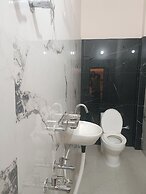 Madhur Kunj Guest House Pick and Drop