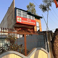 Hotel Raghunandan Inn