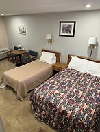 Fins and Feathers Lodge