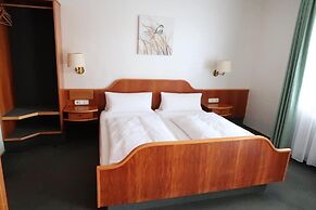G. Hotel Müller