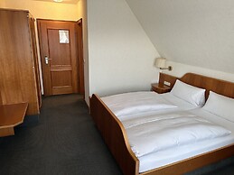 G. Hotel Müller