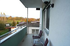 G. Hotel Müller