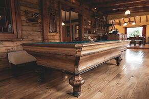 Fenton's  Lodge The Big House