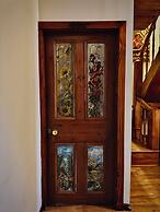 Fenton's  Lodge The Big House